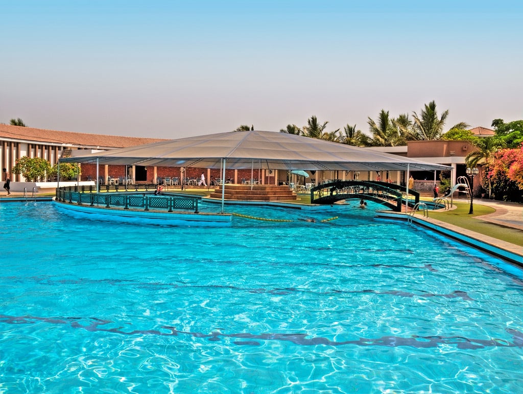 pool-management-country-clubs-aqua-operators-pinehurst-nc-pool-companies