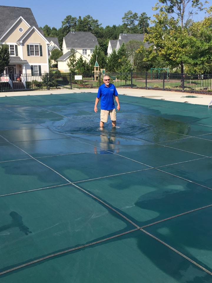 aqua-operators-safety-pool-covers-commercial-residential